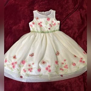Girl’s Formal Dress
